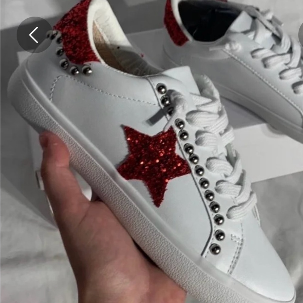 White and Red Star Women's Sneaker